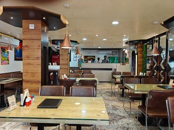 oasis hotel and restaurant