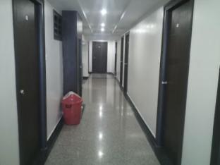hotel sabareesh plaza madurai tamil nadu