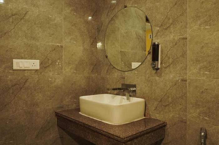 hotel weekend heights