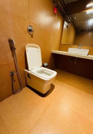 hotel aflon midc andheri east
