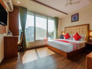 hotel aflon midc andheri east