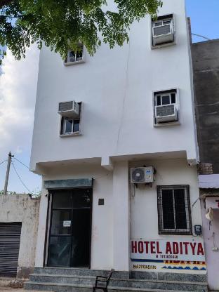 Hotel Aditya Bikaner,,2 star