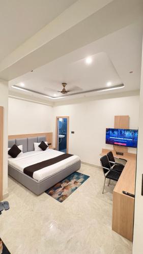 kailas residency
