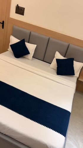 kailas residency