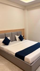 kailas residency