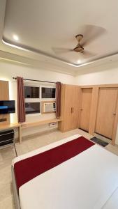 kailas residency