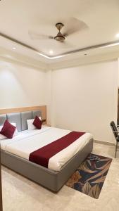kailas residency