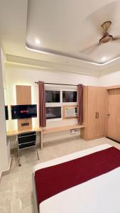 kailas residency