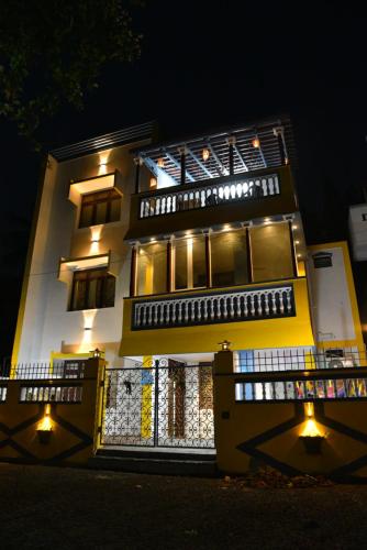 la maison mira