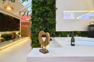 loveroom o diable des plaisirs