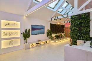Loveroom O Diable Des Plaisirs,,4 star