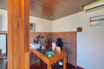 Collection O Near Sanur Beach Formerly S,,2 star
