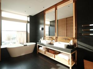 yeelen resort