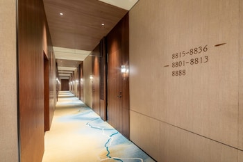 days inn by wyndham shenzhen luohu