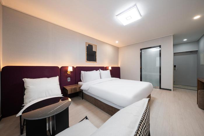 gunsan hound hotel