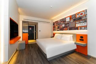 ibis hotel xi an bell tower hui min street