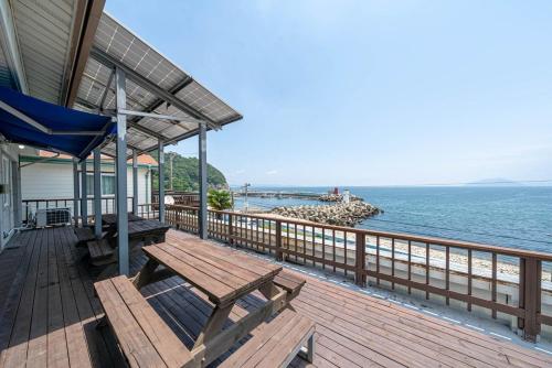 namhae padosori oceanview pension