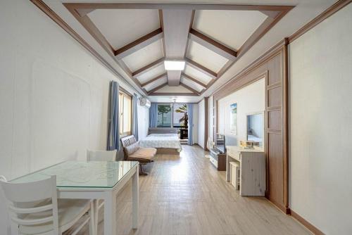 namhae padosori oceanview pension