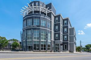 beacon suites hotel