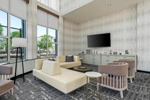 beacon suites hotel