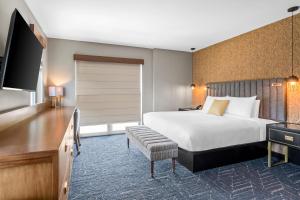 beacon suites hotel