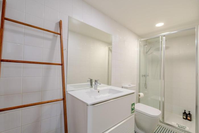 invictus escape jacuzzi and charm in the city