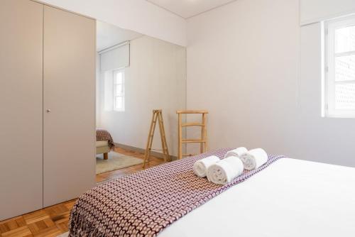 blue tile hideaway by portugal active