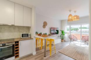 yellow breeze apartament