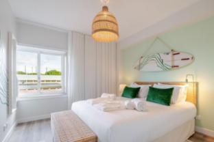 yellow breeze apartament