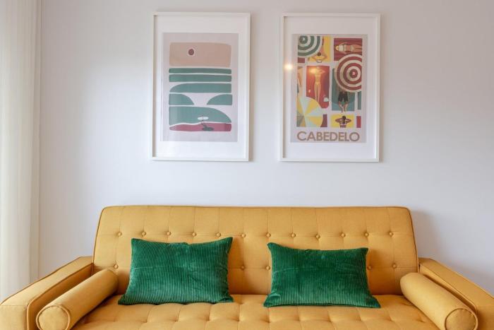 yellow breeze apartament
