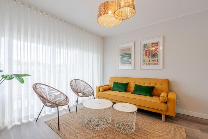 yellow breeze apartament