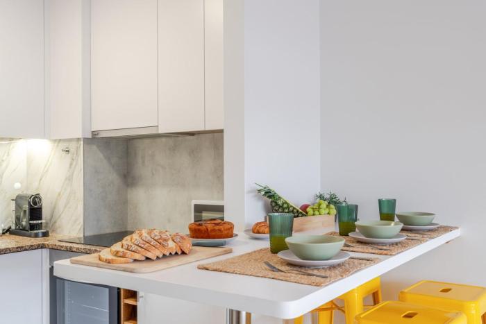 yellow breeze apartament