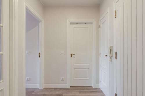 yellow breeze apartament