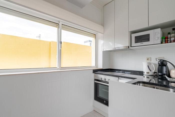 seaside urban retreat 5min to esposende beach