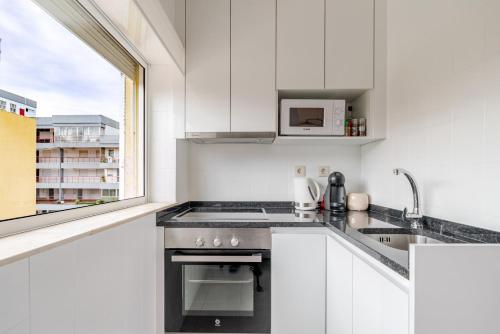 Seaside Urban Retreat - 5Min To Esposende Beach,,3 star