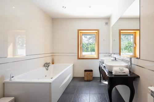 portugal active habitos lodge