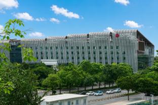 genpla hotel by shenzhen metro