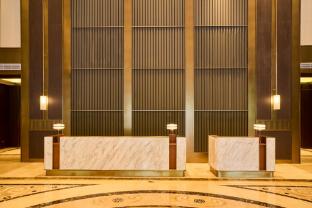 genpla hotel by shenzhen metro
