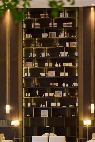 genpla hotel by shenzhen metro