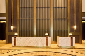 genpla hotel by shenzhen metro