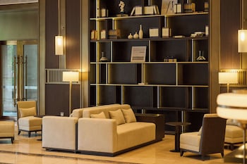genpla hotel by shenzhen metro