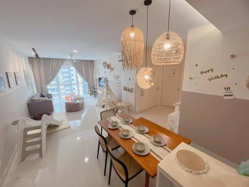 medini signature iskandar puteri near legoland by cactus homestay thm