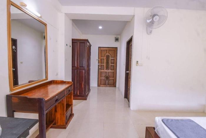 we residence