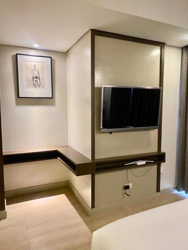aura luxe stays at bcct