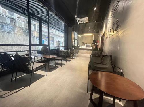 jingfeng hotel