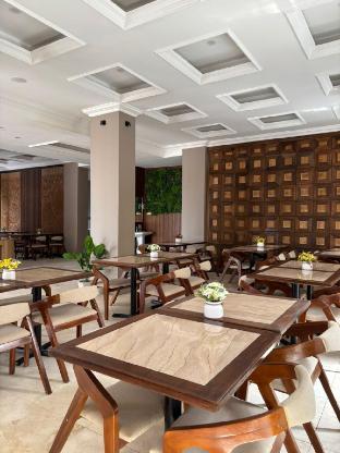 alesha hotel