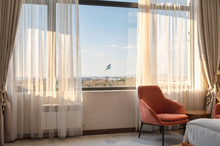 afrosiyob regency hotel