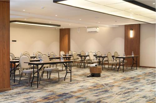 afrosiyob regency hotel