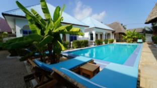 aroya boutique hotel