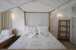 aroya boutique hotel